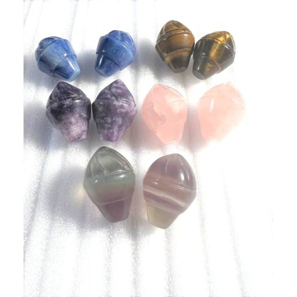 Gemstone Ice Cream Cone Carving - Your Choice - Picture 1 of 8